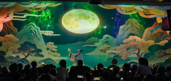 亿海智投 哈尔滨极地公园中秋喜乐浓！  国风水舞秀惊艳亮相 极地动物共庆团圆